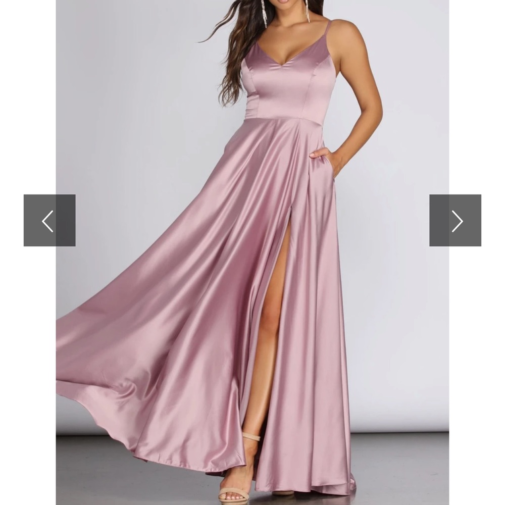 PROM/FORMAL DRESS